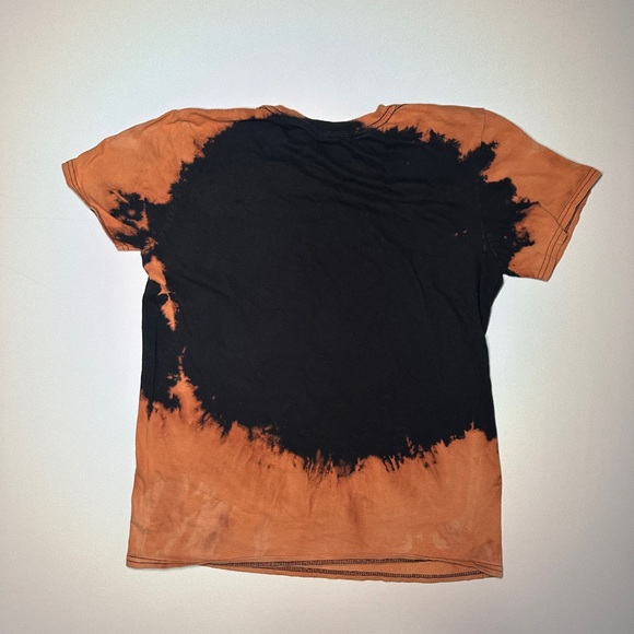 Kiss Bleach Dye Band Tee - Picture 3 of 4